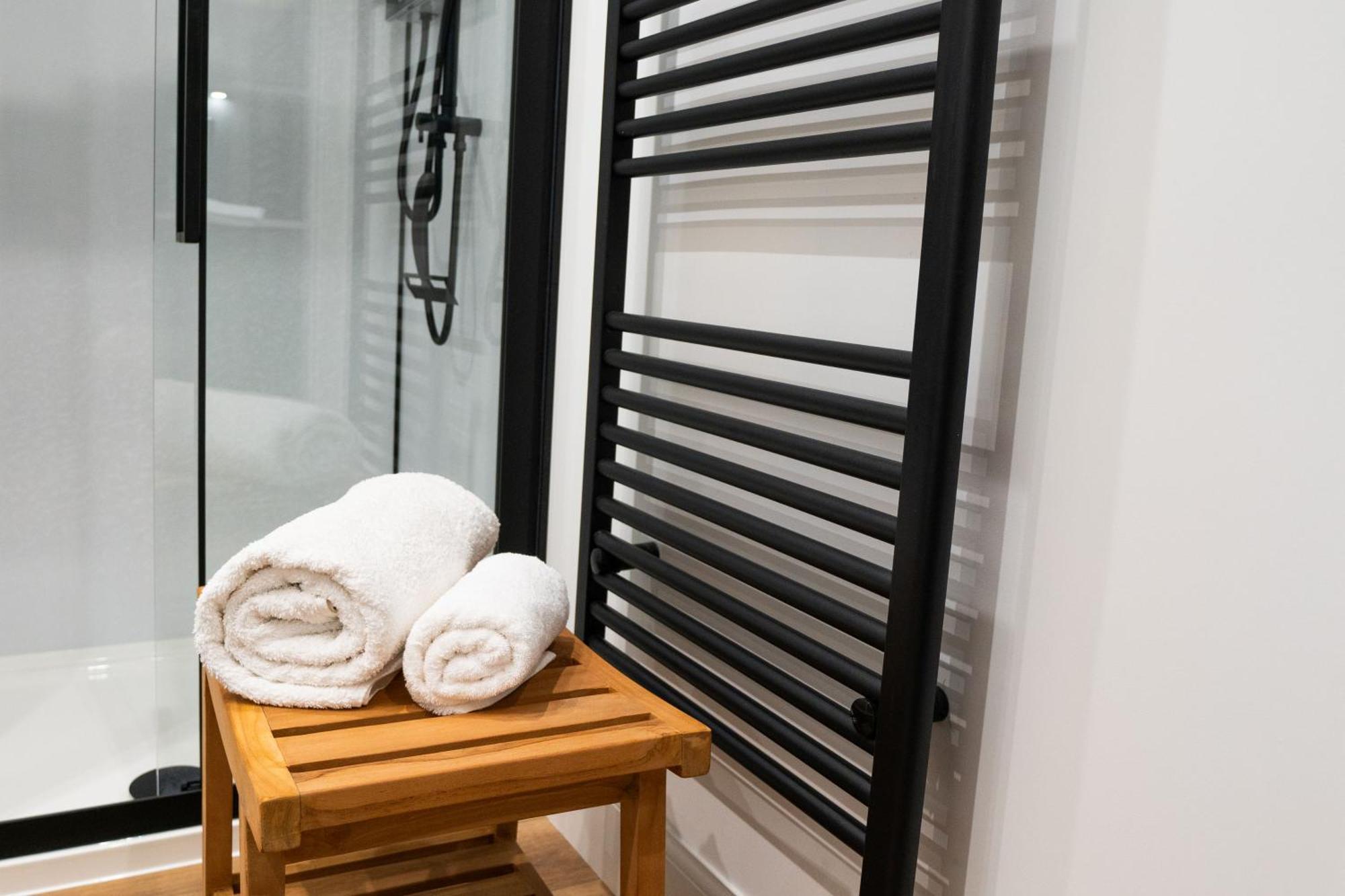 Grange8 Luxury Snug & Courtyard In Blairgowrie Lejlighed Blairgowrie and Rattray Eksteriør billede